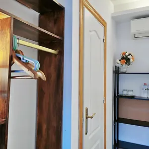 Barcelona Coronahostal , Badalona Hiszpania
